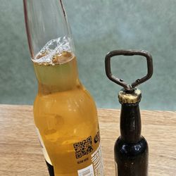 La Malquerida - Beer served with a do-it-yourself opener!