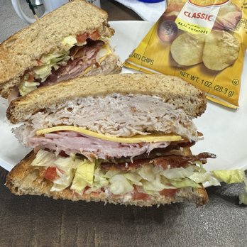 Alva Country Diner - Diners Near Me - Alva, Florida