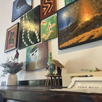 Da Beans Green - Local art all over the walls. - Coffee & Tea Near Me - Mountain View, Hawaii Da Beans Green - Local art all over the walls. - Coffee & Tea Near Me - Mountain View, Hawaii