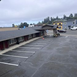 The Waldport Inn