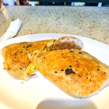 Eggs 'n Things Ko Olina - Breakfast Burrito Wrap - American Near Me - Kapolei, Hawaii