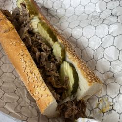 PrimoHoagies - Cheesesteak with pickles