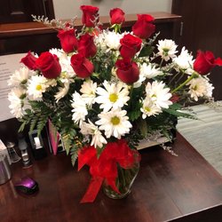 Barbara's Florist - Valentine's Day arrangement