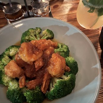 Muse - Lava Shrimp - Thai Near Me - Brooklyn, New York