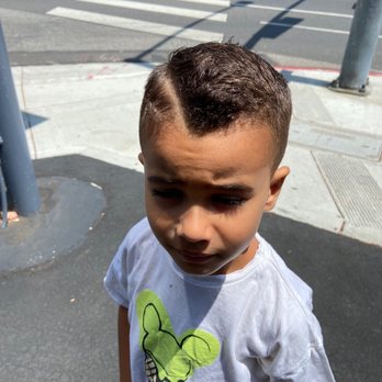 Visionz - Crooked part - Barbers Near Me - Culver City, California
