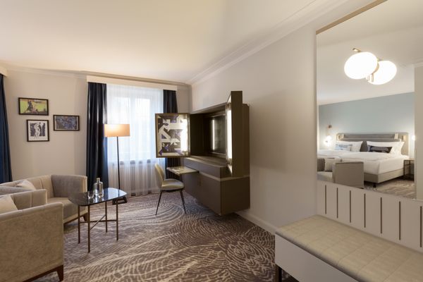 Hotel Elephant Weimar, Autograph Collection by null