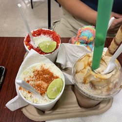 Ivan's Ice Cream & Snowies - Esquite