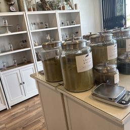Checking out this Kratom shop. Exceeded my expectations