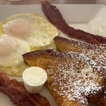 The Patio Cafe Santa Barbara - The French toast combo - Breakfast & Brunch Near Me - Santa Barbara, California The Patio Cafe Santa Barbara - The French toast combo - Breakfast & Brunch Near Me - Santa Barbara, California