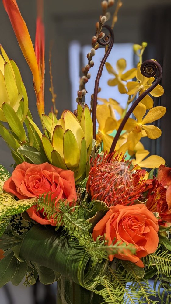 YOUNG FLOWERS Updated October 2024 89 Photos & 134 Reviews 1907