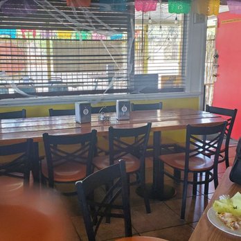 El Asadero Taco Grill - Dining area - Tacos Near Me - Bakersfield, California
