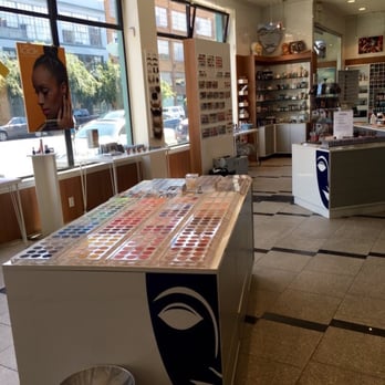 Kryolan Professional Make-up - Cosmetics & Beauty Supply Near Me - San Francisco, California Kryolan Professional Make-up - Cosmetics & Beauty Supply Near Me - San Francisco, California
