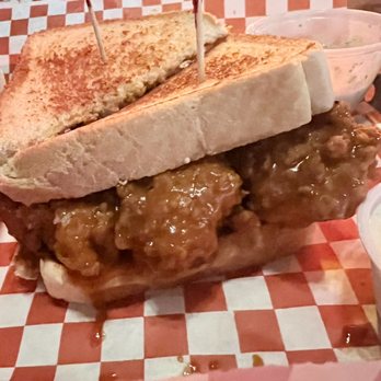 Jake's Sports Bar - Sports Bars Near Me - Houston, Texas