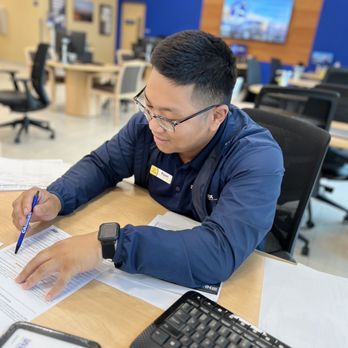 CarMax - Ryan. The best sales associate. Treats everyone well and CUSTOMER SERVICE IS WORLD CLASS. - Car Buyers Near Me - Norco, California CarMax - Ryan. The best sales associate. Treats everyone well and CUSTOMER SERVICE IS WORLD CLASS. - Car Buyers Near Me - Norco, California