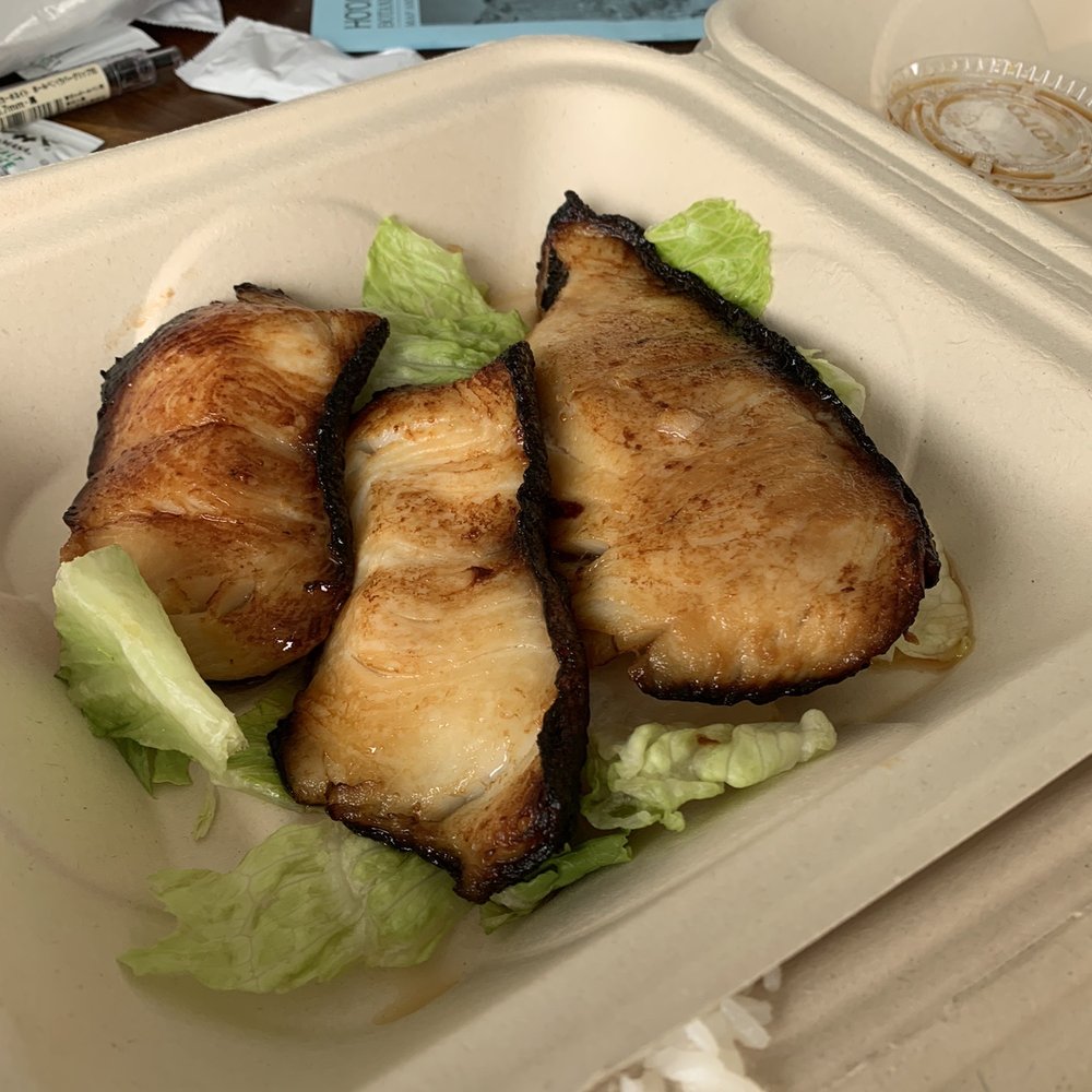 Pioneer Saloon - Japanese Near Me - Honolulu, Hawaii