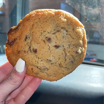 Paradise Bakery - Chocolate chip cookie - Bakeries Near Me - Aspen, Colorado Paradise Bakery - Chocolate chip cookie - Bakeries Near Me - Aspen, Colorado