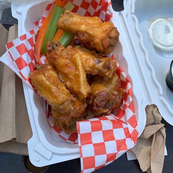 GameDay - 6 Wings mango harbanero - Chicken Wings Near Me - San Jose, California GameDay - 6 Wings mango harbanero - Chicken Wings Near Me - San Jose, California