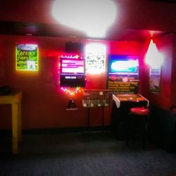Stixx billiards - Touch tunes will keep you movin' and games galore!