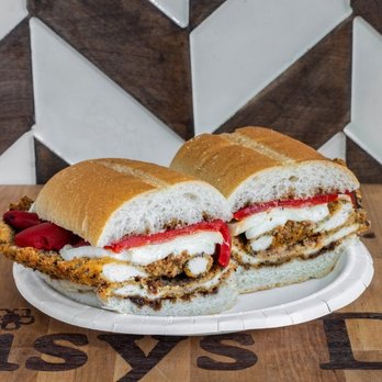 Daisy's Deli - Fried Chicken, Mozz and red peppers - Delis Near Me - Neptune, New Jersey