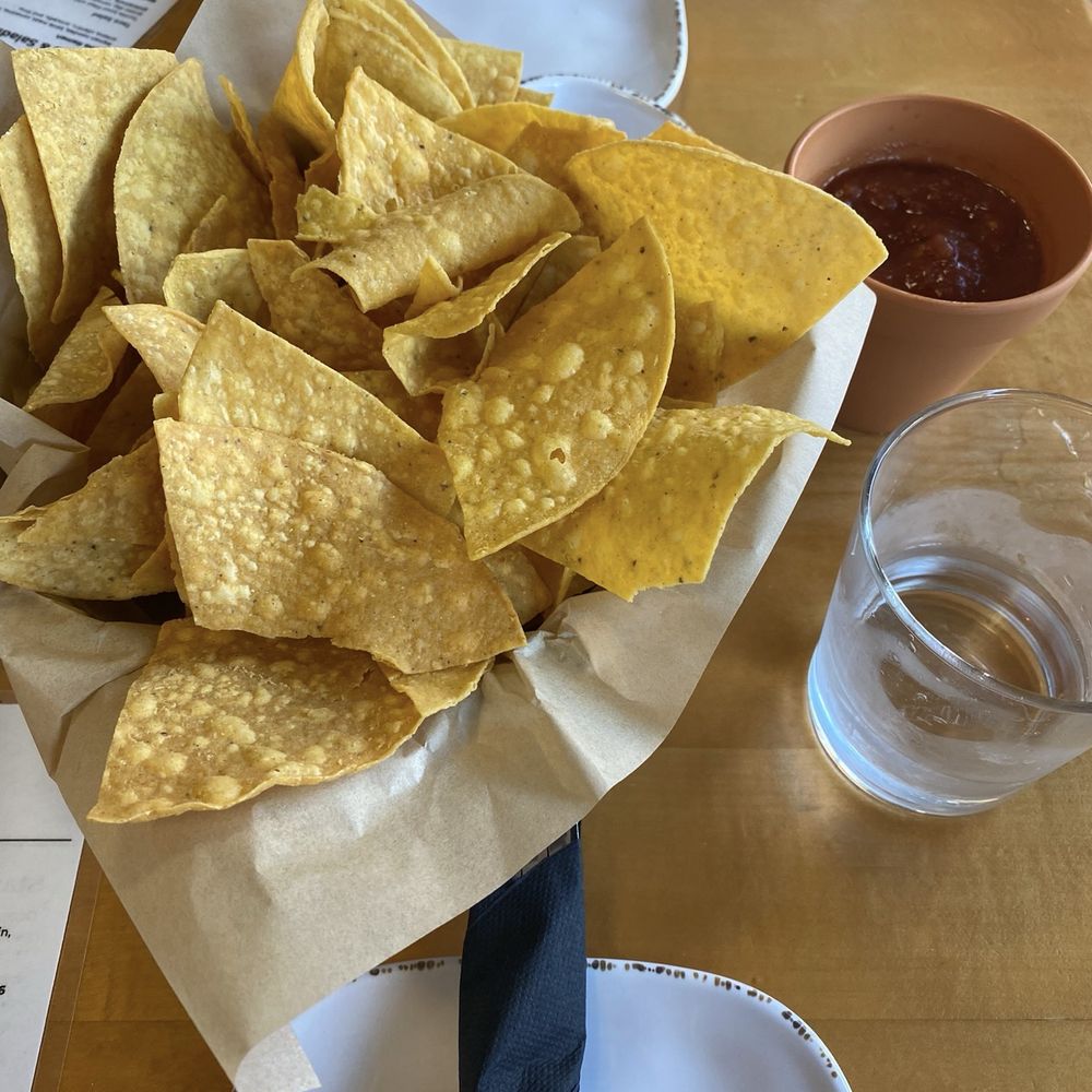 Birria1983 - Chips & Salsa - Mexican Near Me - Orlando, Florida Birria1983 - Chips & Salsa - Mexican Near Me - Orlando, Florida