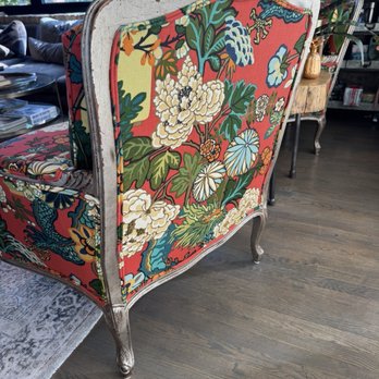 Deko Professional Upholstery - Furniture Reupholstery Near Me - Chicago, Illinois