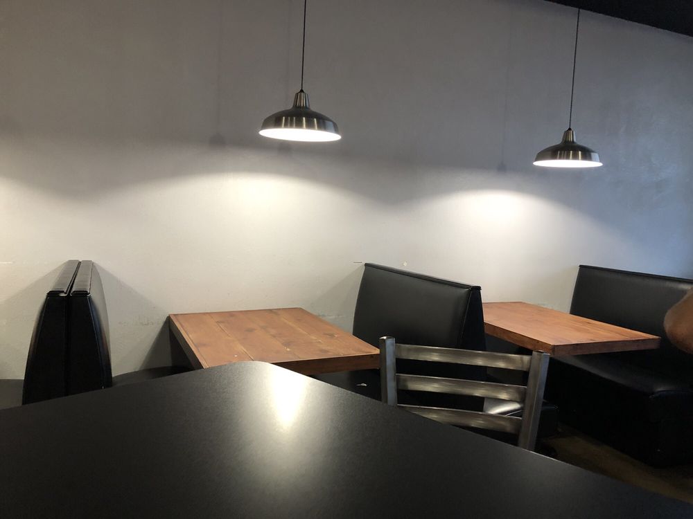 WINGSNRINGS 25 Reviews 111 S Cedar Ridge Dr, Duncanville, Texas