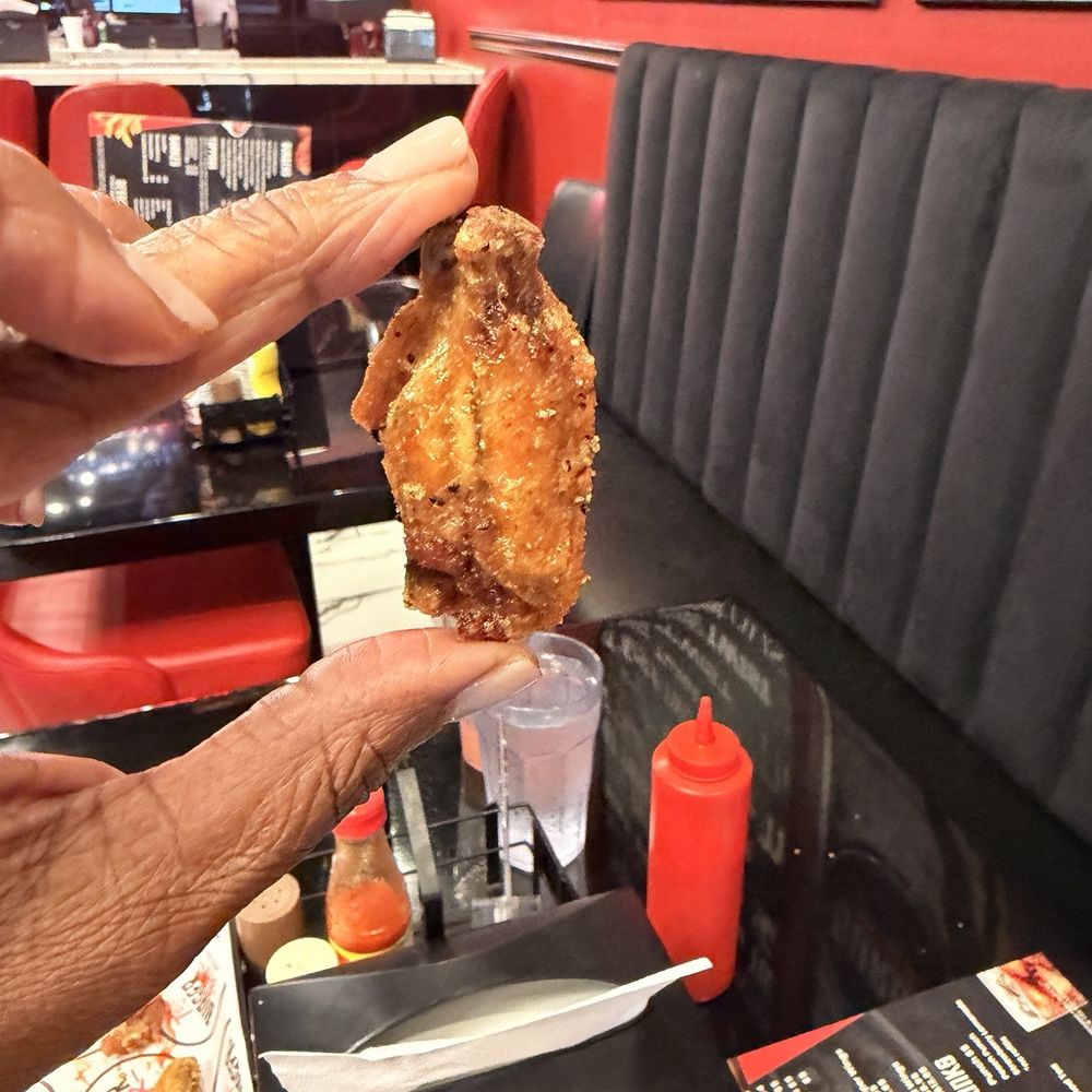 Lemon pepper wings Lemon pepper wings