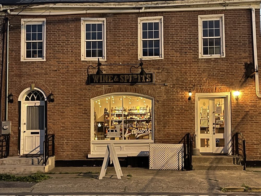 LIGHTHOUSE LIQUORS Updated October 2024 2 S Washington St, Athens