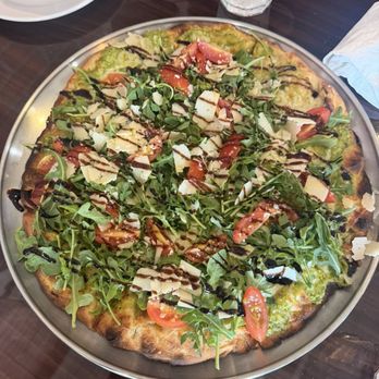Aroma Italia - Pesto Parmigiano Pizza (Pizza Grande Lunch Combo) - Gelato Near Me - Honolulu, Hawaii Aroma Italia - Pesto Parmigiano Pizza (Pizza Grande Lunch Combo) - Gelato Near Me - Honolulu, Hawaii