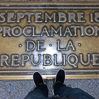 L'Arc de Triomphe - Paris, France: Arc de Triomphe! Resonates with Vive la France history! Liberté! Liberté! Je t'aime! - Landmarks & Historical Buildings Near Me - Paris, 75