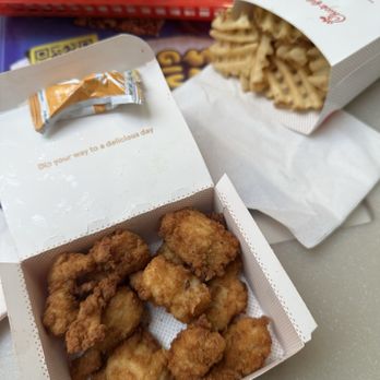 Chick-fil-A - Chicken and fries - Fast Food Near Me - Ocala, Florida