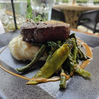 Oasis on the Beach - Filet Mignon. Mashed potatoes and side of veggies. - Hawaiian Near Me - Kapaa, Hawaii