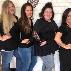 Liz Garnet Salon