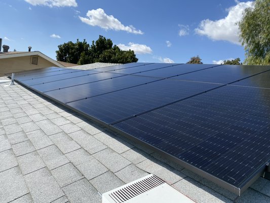 Edge Solar and Electrical Solutions Logo