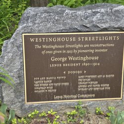 Lenox Town of - History