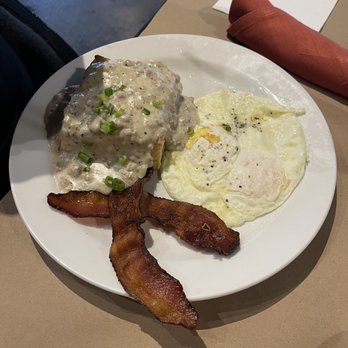 1885 Grill - Biscuits and gravy - Seafood Near Me - Chattanooga, Tennessee 1885 Grill - Biscuits and gravy - Seafood Near Me - Chattanooga, Tennessee