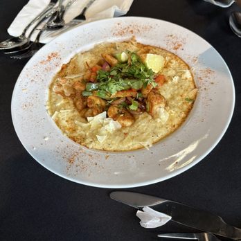 Etienna’s Eatery - Shrimp and grits - Southern Near Me - Brookshire, Texas