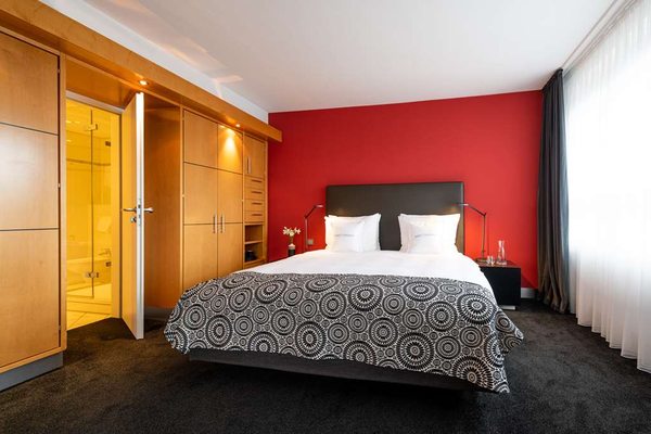 THE MADISON Hotel Hamburg by null