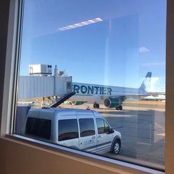 Frontier Airlines - My Frontier plane on the ground with a delay again