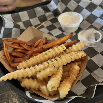 Al's Burger Shack - Sweet Potato Fries - Burgers Near Me - Chapel Hill, North Carolina