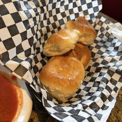 Napoli's Forney Italian Restaurant - Bread service