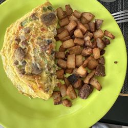 Park Row Cafe - Omelette with potatoes