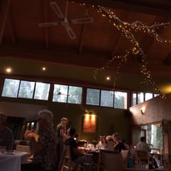 The Gunyah - Main dining room