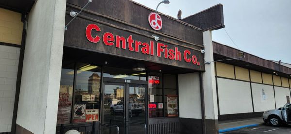 Central Fish Company by null