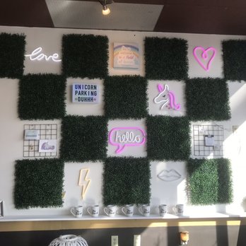 The Blend - Super Cute Inside Wall - Juice Bars & Smoothies Near Me - Albuquerque, New Mexico