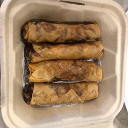 Thai Village House - Egg rolls (comes with dipping sauce)