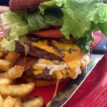 Jake's Roadhouse - Jake's One Pounder - Barbeque Near Me - Monrovia, California