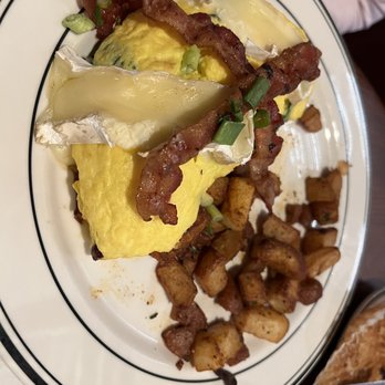 Mimi's Cafe - Bacon and Brie Omelet - Breakfast & Brunch Near Me - Glendale, Arizona Mimi's Cafe - Bacon and Brie Omelet - Breakfast & Brunch Near Me - Glendale, Arizona