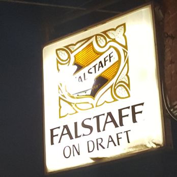 Small Change - Dive Bars Near Me - St. Louis, Missouri