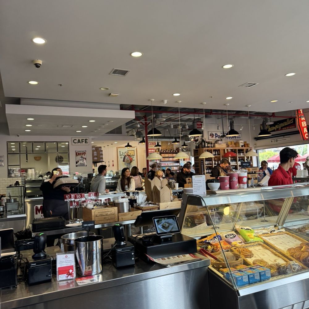 Moulin - inside - Bakeries Near Me - Newport Beach, California Moulin - inside - Bakeries Near Me - Newport Beach, California